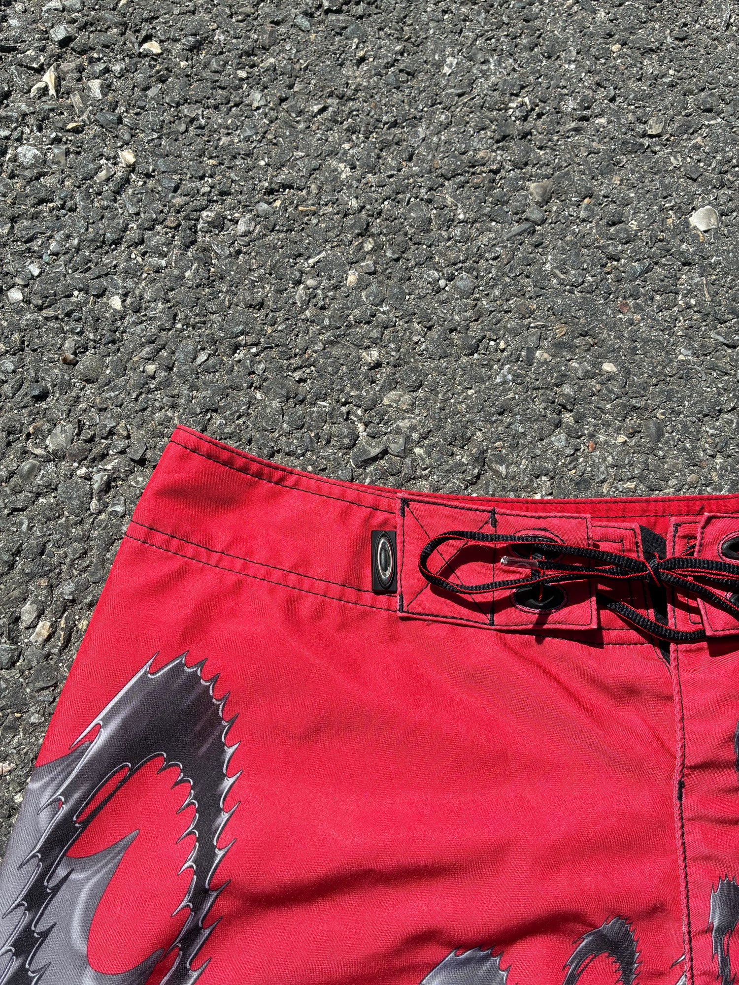Oakley Short de Bain Rouge et Noir 2000s - M
